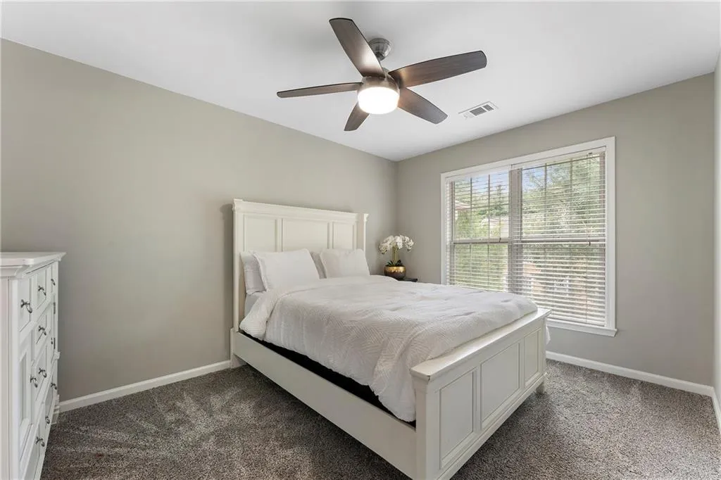 5147 Manerdale Drive Se Unit 5, Vinings, Georgia 30339, 4 Bedrooms Bedrooms, ,2 BathroomsBathrooms,Residential,For Sale,5147 Manerdale Drive Se Unit 5,7592443