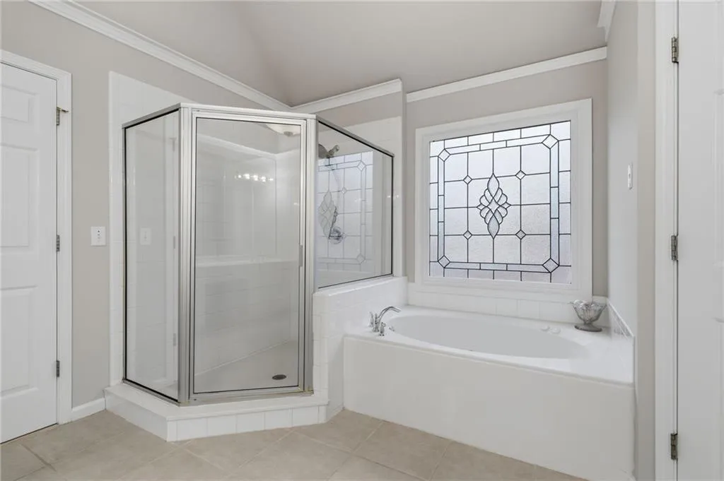 730 Hunting View Point., Atlanta, Georgia 30328, 4 Bedrooms Bedrooms, ,3 BathroomsBathrooms,Residential,Sold,730 Hunting View Point.,7703843