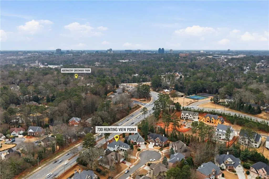 730 Hunting View Point., Atlanta, Georgia 30328, 4 Bedrooms Bedrooms, ,3 BathroomsBathrooms,Residential,Sold,730 Hunting View Point.,7703843