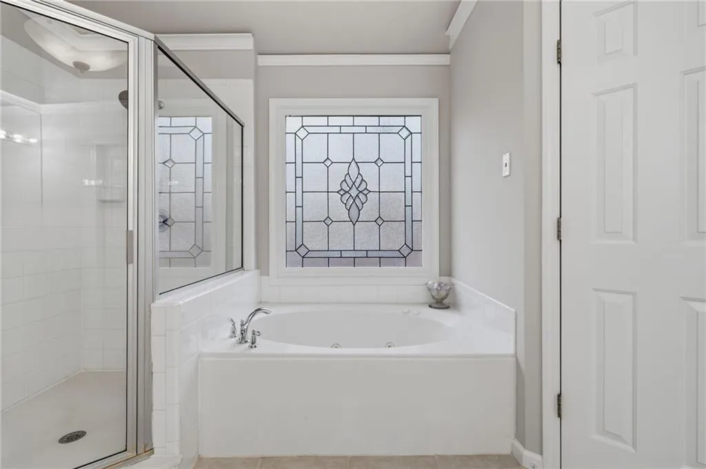 730 Hunting View Point., Atlanta, Georgia 30328, 4 Bedrooms Bedrooms, ,3 BathroomsBathrooms,Residential,Sold,730 Hunting View Point.,7703843