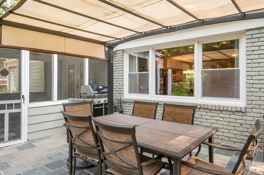 175 Chaseland Road, Atlanta, Georgia 30328, 3 Bedrooms Bedrooms, ,2 BathroomsBathrooms,Residential,Sold,175 Chaseland Road,5706818