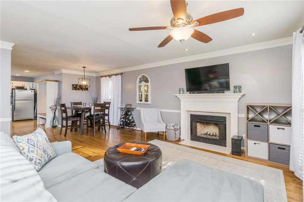 9130 Carroll Manor Drive, Sandy Springs, Georgia 30350, 2 Bedrooms Bedrooms, ,2 BathroomsBathrooms,Residential,Sold,9130 Carroll Manor Drive,6115372