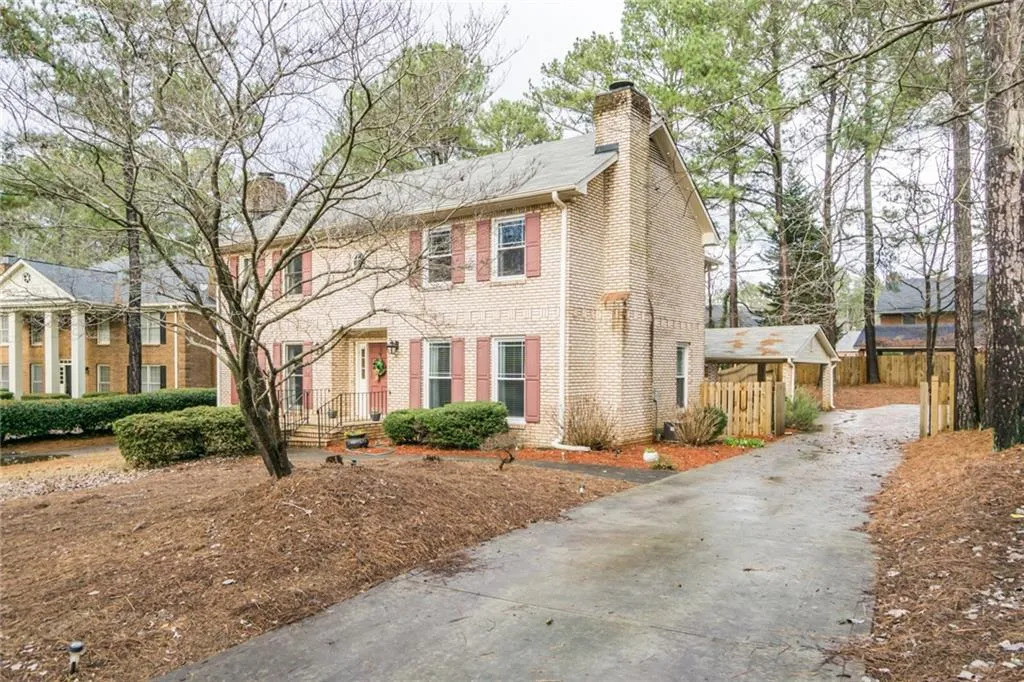 9130 Carroll Manor Drive, Sandy Springs, Georgia 30350, 2 Bedrooms Bedrooms, ,2 BathroomsBathrooms,Residential,Sold,9130 Carroll Manor Drive,6115372