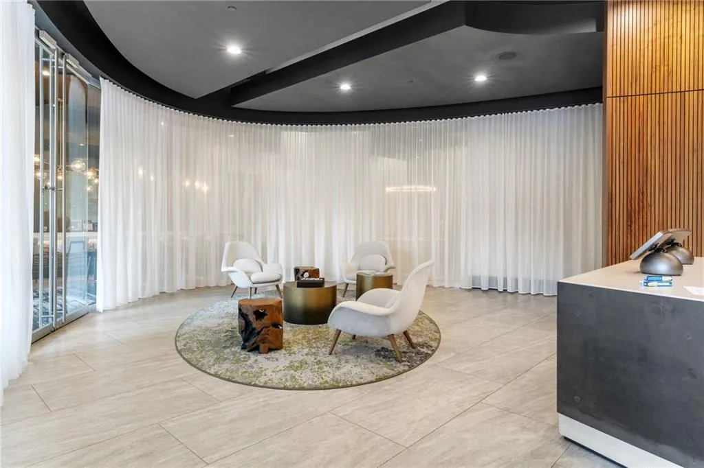3324 Peachtree Unit 1813, Atlanta, Georgia 30326, 1 Bedroom Bedrooms, ,1 BathroomBathrooms,Residential,For Sale,3324 Peachtree Unit 1813,7588792