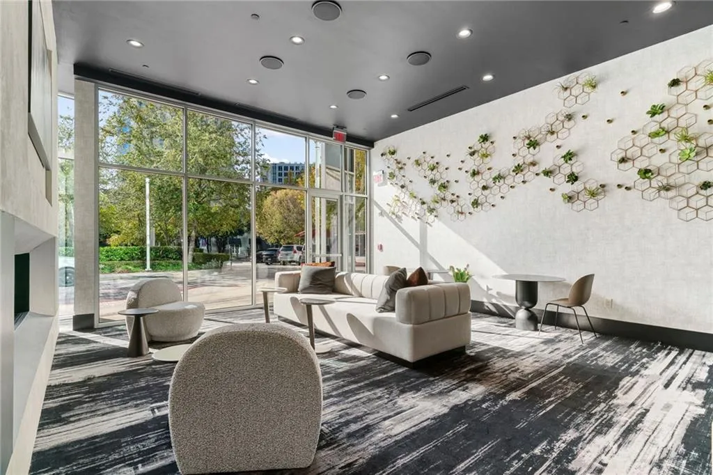 3324 Peachtree Unit 1813, Atlanta, Georgia 30326, 1 Bedroom Bedrooms, ,1 BathroomBathrooms,Residential,For Sale,3324 Peachtree Unit 1813,7588792