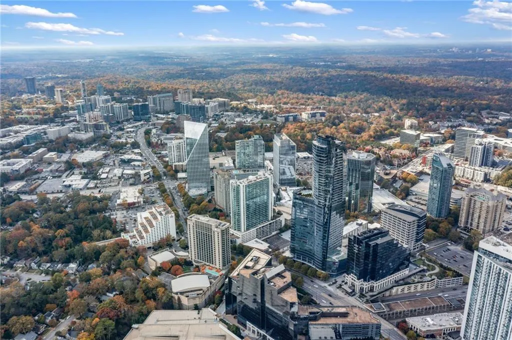 3324 Peachtree Unit 1813, Atlanta, Georgia 30326, 1 Bedroom Bedrooms, ,1 BathroomBathrooms,Residential,For Sale,3324 Peachtree Unit 1813,7588792