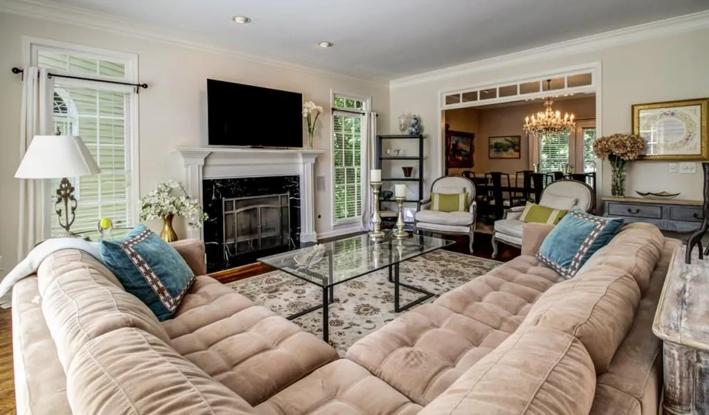 2918 Mitchell Cove, Brookhaven, Georgia 30319, 3 Bedrooms Bedrooms, ,2 BathroomsBathrooms,Residential,Sold,2918 Mitchell Cove,5709170