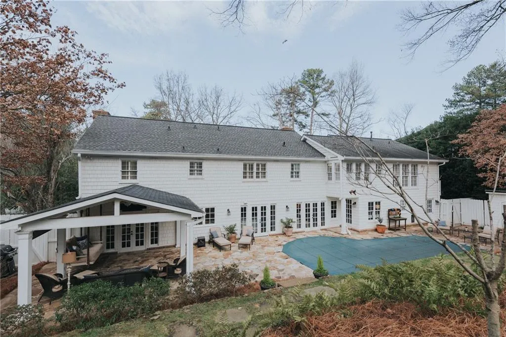 850 Old Creek Trail, Atlanta, Georgia 30328, 6 Bedrooms Bedrooms, ,5 BathroomsBathrooms,Residential,Sold,850 Old Creek Trail,6656373