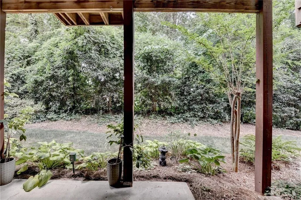 Patio - Private backyard