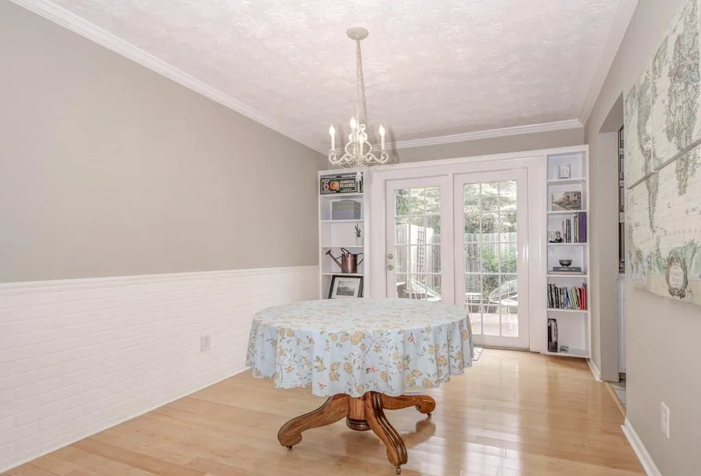 6704 Park Avenue Unit D7, Atlanta, Georgia 30342, 2 Bedrooms Bedrooms, ,1 BathroomBathrooms,Residential,Sold,6704 Park Avenue Unit D7,5626684