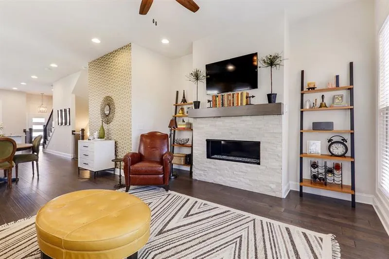4231 Deming Circle, Sandy Springs, Georgia 30342, 2 Bedrooms Bedrooms, ,2 BathroomsBathrooms,Residential,Sold,4231 Deming Circle,6614773