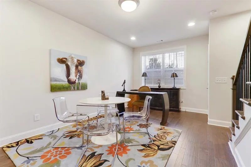 4231 Deming Circle, Sandy Springs, Georgia 30342, 2 Bedrooms Bedrooms, ,2 BathroomsBathrooms,Residential,Sold,4231 Deming Circle,6614773