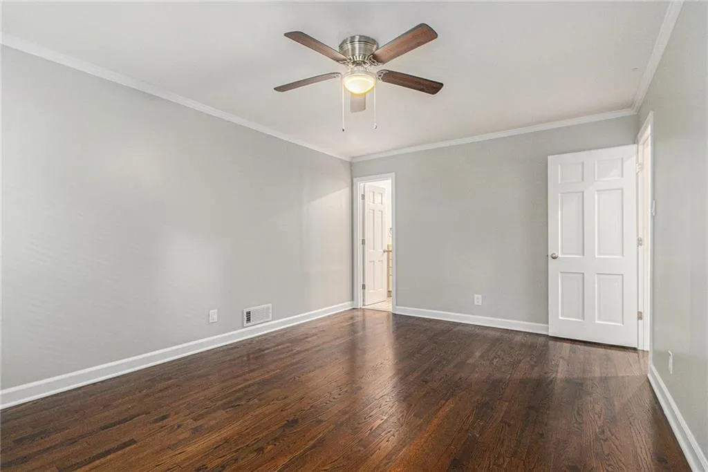 170 Berwick Drive, Atlanta, Georgia 30328, 4 Bedrooms Bedrooms, ,3 BathroomsBathrooms,Residential,For Sale,170 Berwick Drive,7637028