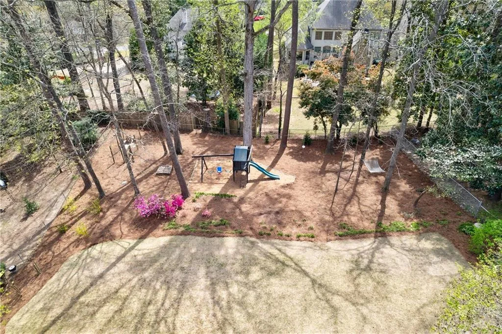 475 Forest Valley Road, Atlanta, Georgia 30342, 6 Bedrooms Bedrooms, ,3 BathroomsBathrooms,Residential,Sold,475 Forest Valley Road,7026877
