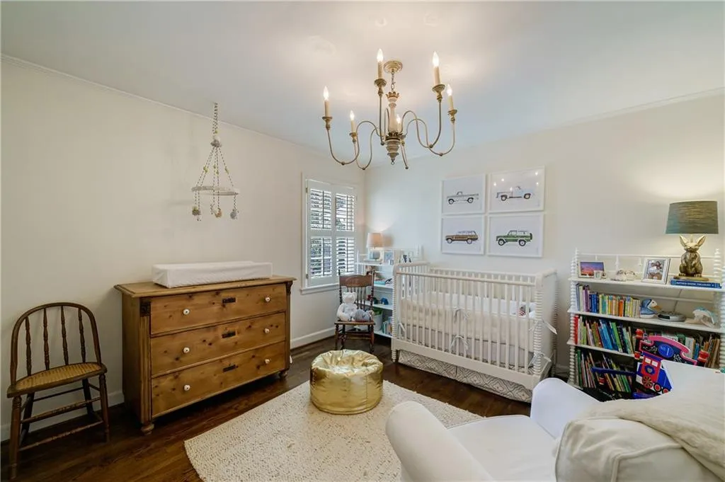 475 Forest Valley Road, Atlanta, Georgia 30342, 6 Bedrooms Bedrooms, ,3 BathroomsBathrooms,Residential,Sold,475 Forest Valley Road,7026877