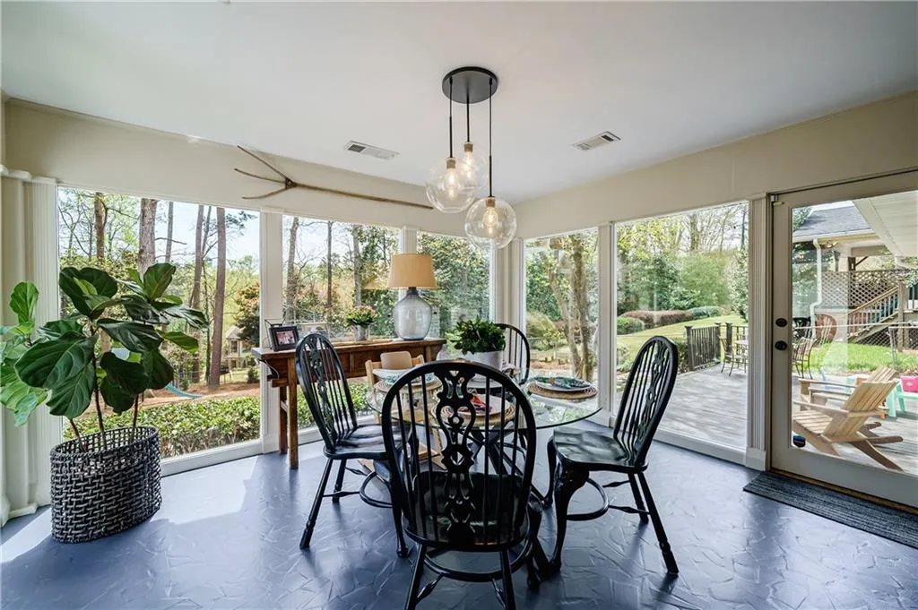 475 Forest Valley Road, Atlanta, Georgia 30342, 6 Bedrooms Bedrooms, ,3 BathroomsBathrooms,Residential,Sold,475 Forest Valley Road,7026877