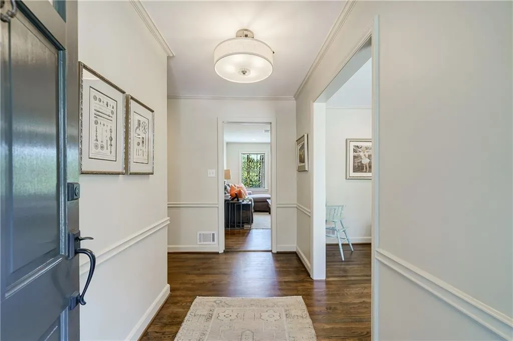 475 Forest Valley Road, Atlanta, Georgia 30342, 6 Bedrooms Bedrooms, ,3 BathroomsBathrooms,Residential,Sold,475 Forest Valley Road,7026877