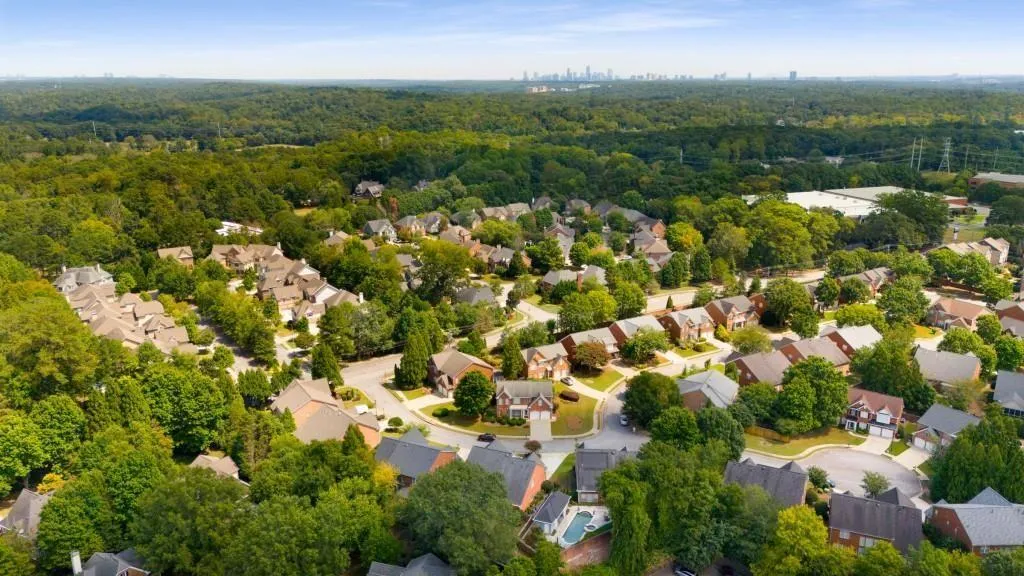 Only 32 homes in this great community