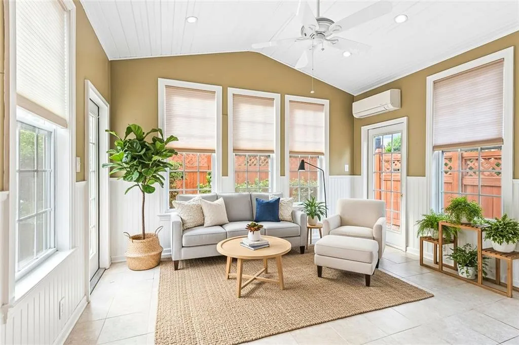 Year-round sun room just off the kitchen