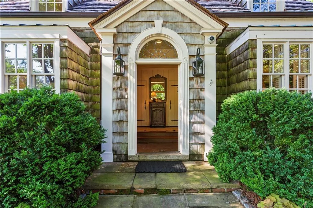 240 Nacoochee Drive Nw, Atlanta, Georgia 30305, 6 Bedrooms Bedrooms, ,7 BathroomsBathrooms,Residential,For Sale,240 Nacoochee Drive Nw,7647748