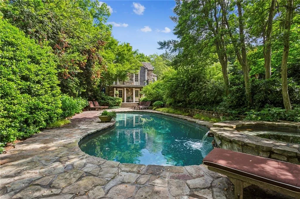 240 Nacoochee Drive Nw, Atlanta, Georgia 30305, 6 Bedrooms Bedrooms, ,7 BathroomsBathrooms,Residential,For Sale,240 Nacoochee Drive Nw,7647748