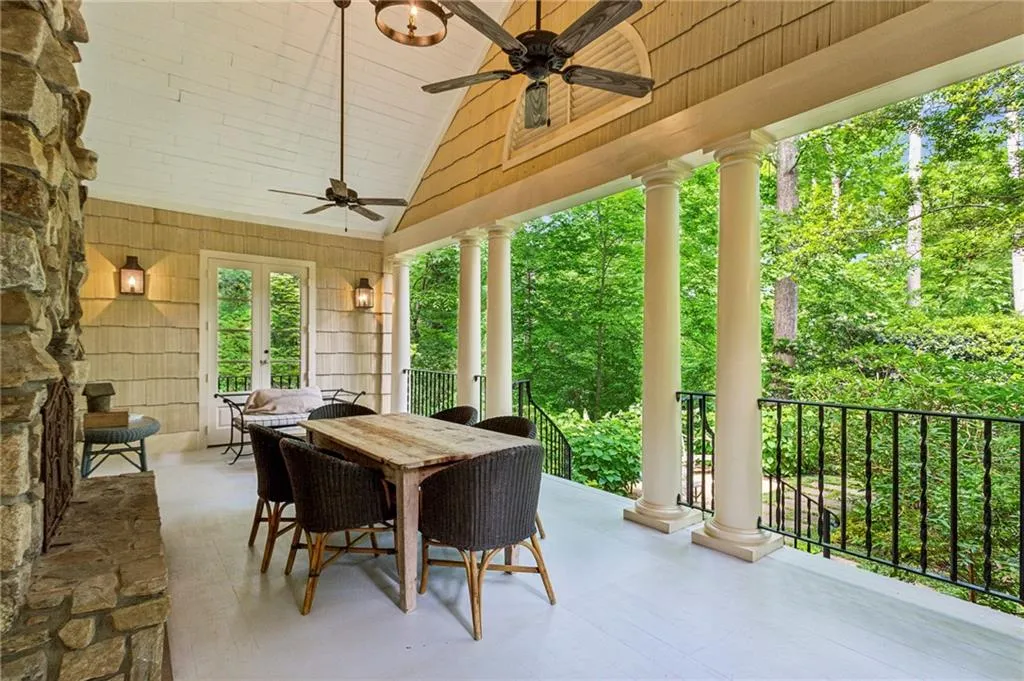 240 Nacoochee Drive Nw, Atlanta, Georgia 30305, 6 Bedrooms Bedrooms, ,7 BathroomsBathrooms,Residential,For Sale,240 Nacoochee Drive Nw,7647748