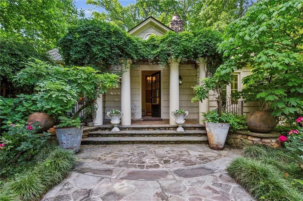 240 Nacoochee Drive Nw, Atlanta, Georgia 30305, 6 Bedrooms Bedrooms, ,7 BathroomsBathrooms,Residential,For Sale,240 Nacoochee Drive Nw,7647748