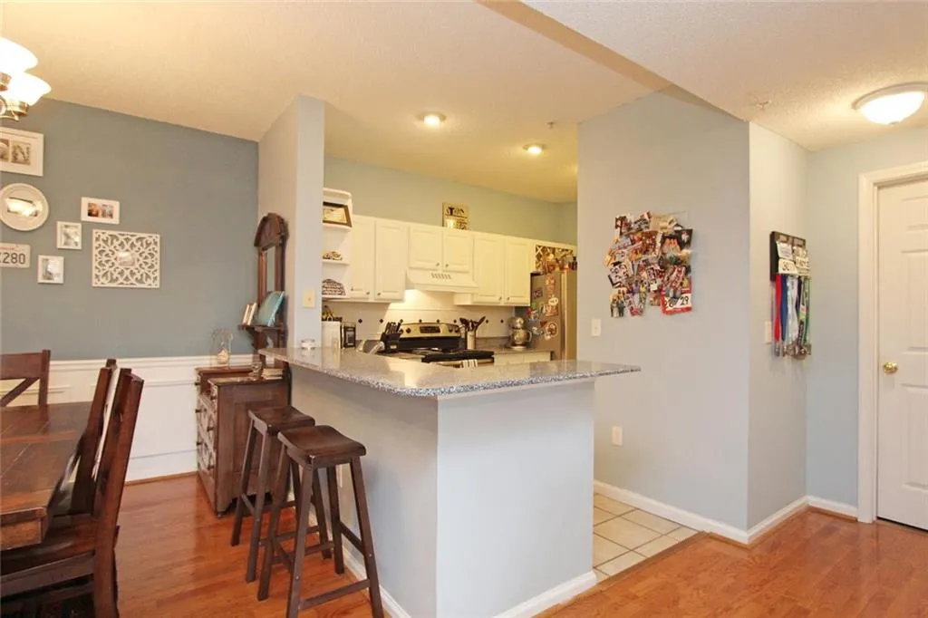 955 Juniper Street Ne Unit 2330, Atlanta, Georgia 30309, 2 Bedrooms Bedrooms, ,2 BathroomsBathrooms,Residential,Sold,955 Juniper Street Ne Unit 2330,5732490