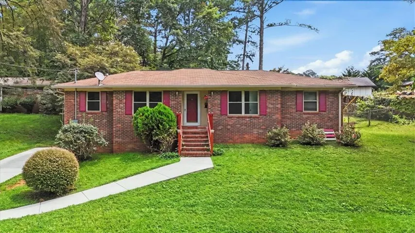 New shingle roof with 25-year transferable warranty