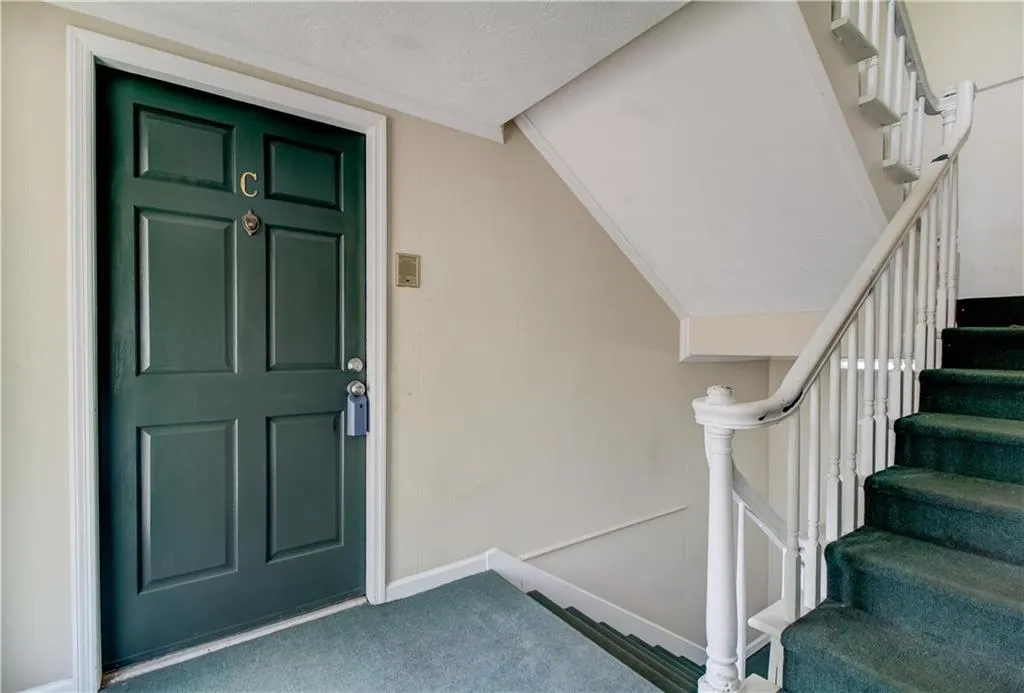 345 Winding River Drive Unit C, Sandy Springs, Georgia 30350, 3 Bedrooms Bedrooms, ,2 BathroomsBathrooms,Residential,Sold,345 Winding River Drive Unit C,6002132