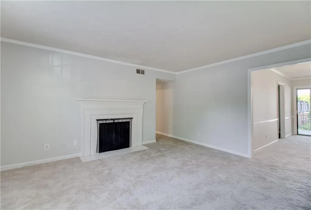 345 Winding River Drive Unit C, Sandy Springs, Georgia 30350, 3 Bedrooms Bedrooms, ,2 BathroomsBathrooms,Residential,Sold,345 Winding River Drive Unit C,6002132