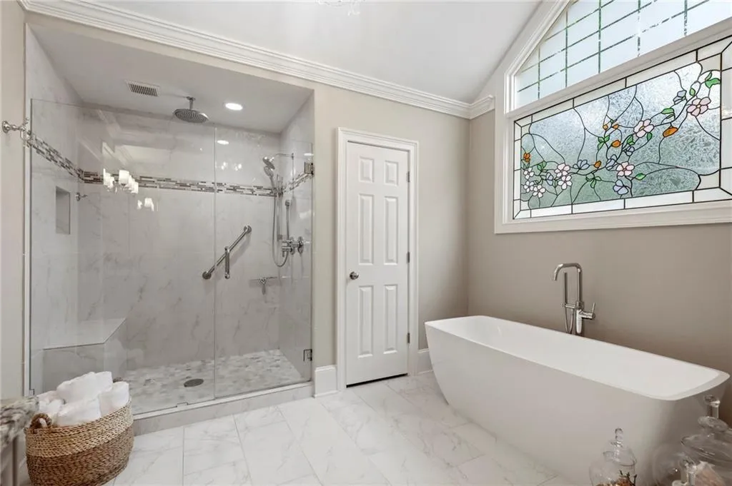 205 Embassy Court, Atlanta, Georgia 30328, 3 Bedrooms Bedrooms, ,2 BathroomsBathrooms,Residential,Sold,205 Embassy Court,6811079