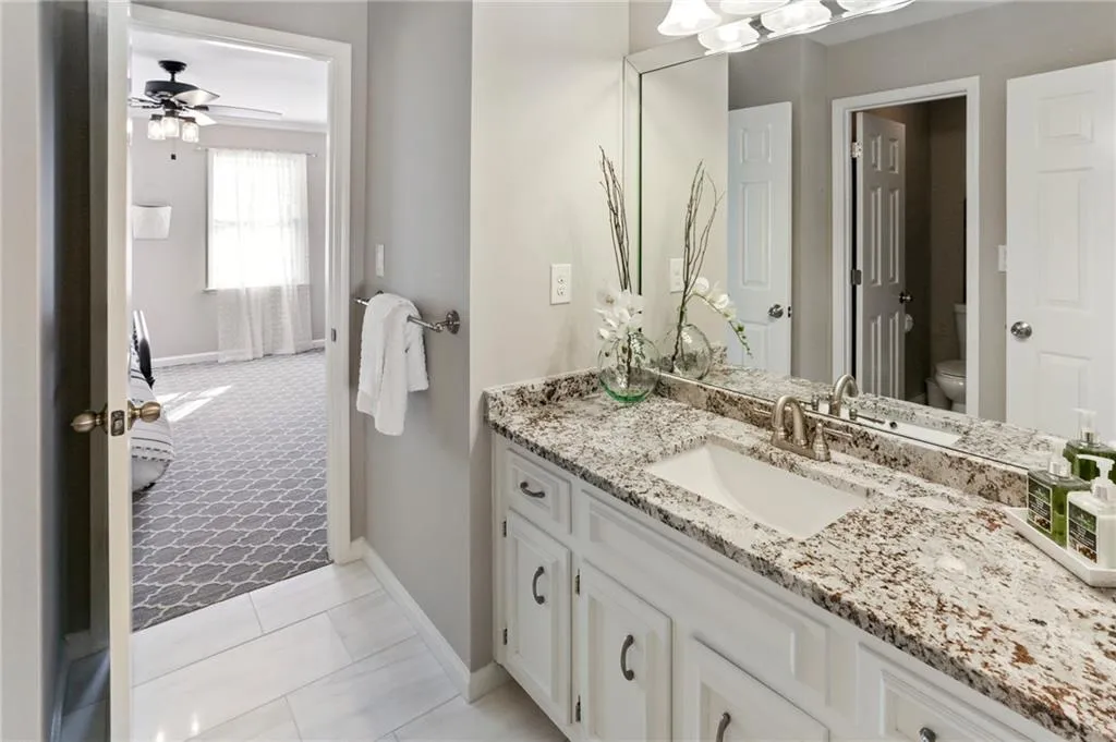 205 Embassy Court, Atlanta, Georgia 30328, 3 Bedrooms Bedrooms, ,2 BathroomsBathrooms,Residential,Sold,205 Embassy Court,6811079