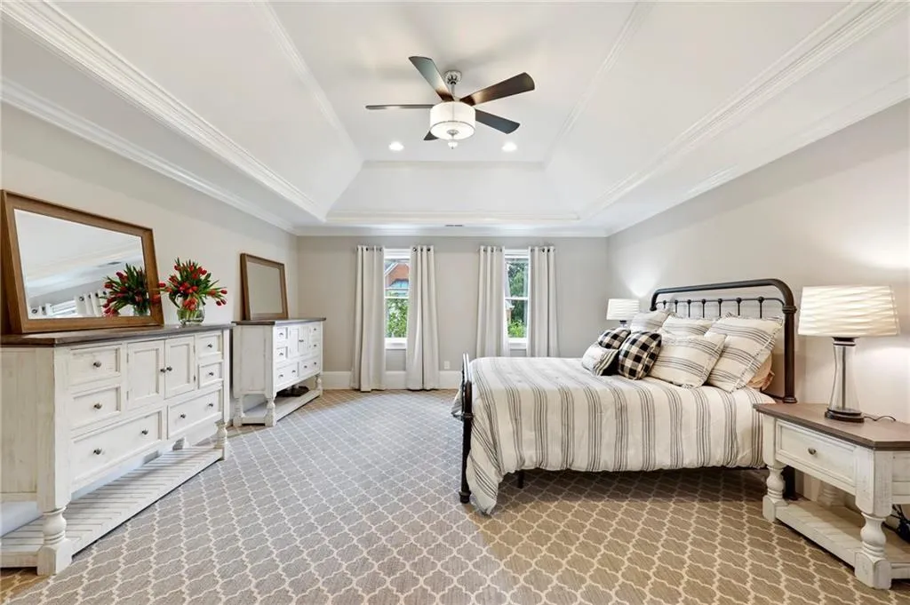 205 Embassy Court, Atlanta, Georgia 30328, 3 Bedrooms Bedrooms, ,2 BathroomsBathrooms,Residential,Sold,205 Embassy Court,6811079