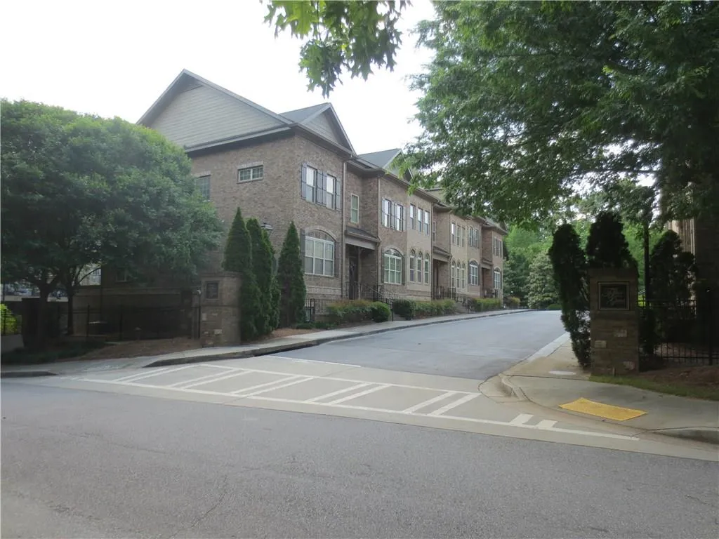 932 Telfair Close Unit 932, Sandy Springs, Georgia 30350, 3 Bedrooms Bedrooms, ,3 BathroomsBathrooms,Residential,Sold,932 Telfair Close Unit 932,5993430