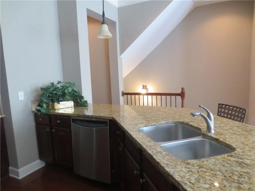 932 Telfair Close Unit 932, Sandy Springs, Georgia 30350, 3 Bedrooms Bedrooms, ,3 BathroomsBathrooms,Residential,Sold,932 Telfair Close Unit 932,5993430