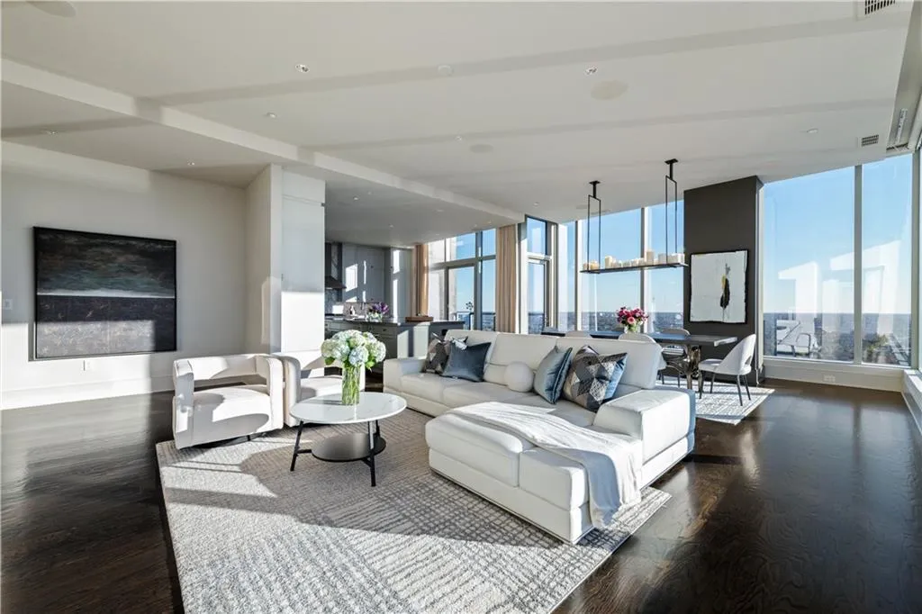 3630 Peachtree Road Ne Unit Ph-340, Atlanta, Georgia 30326, 3 Bedrooms Bedrooms, ,3 BathroomsBathrooms,Residential,For Sale,3630 Peachtree Road Ne Unit Ph-340,7520527