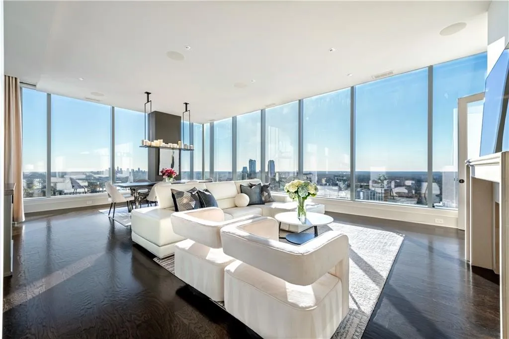 3630 Peachtree Road Ne Unit Ph-340, Atlanta, Georgia 30326, 3 Bedrooms Bedrooms, ,3 BathroomsBathrooms,Residential,For Sale,3630 Peachtree Road Ne Unit Ph-340,7520527