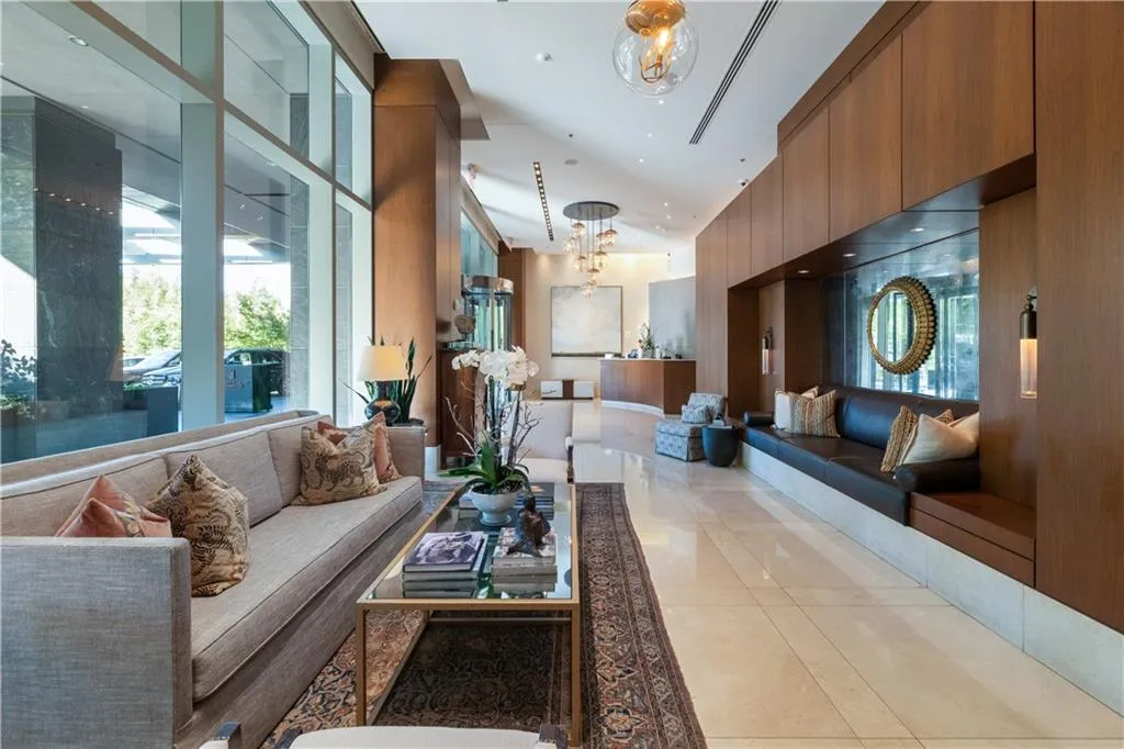 3630 Peachtree Road Ne Unit Ph-340, Atlanta, Georgia 30326, 3 Bedrooms Bedrooms, ,3 BathroomsBathrooms,Residential,For Sale,3630 Peachtree Road Ne Unit Ph-340,7520527