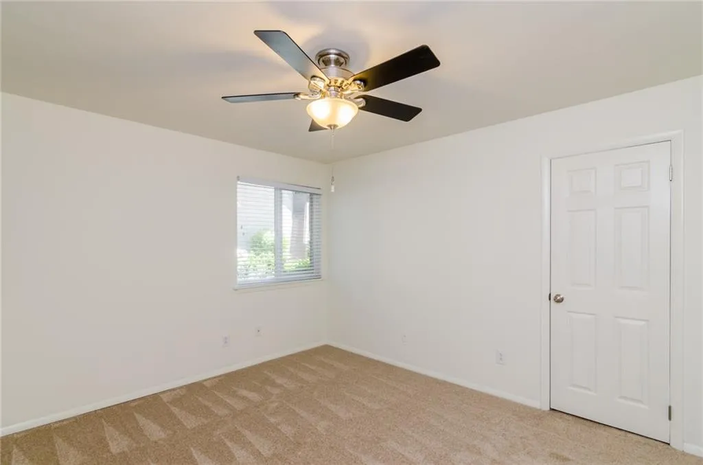 346 Carpenter Drive Unit 79, Atlanta, Georgia 30328, 3 Bedrooms Bedrooms, ,2 BathroomsBathrooms,Residential,Sold,346 Carpenter Drive Unit 79,5849643