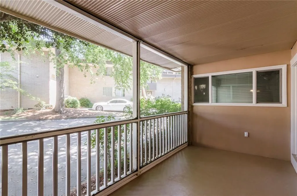 346 Carpenter Drive Unit 79, Atlanta, Georgia 30328, 3 Bedrooms Bedrooms, ,2 BathroomsBathrooms,Residential,Sold,346 Carpenter Drive Unit 79,5849643