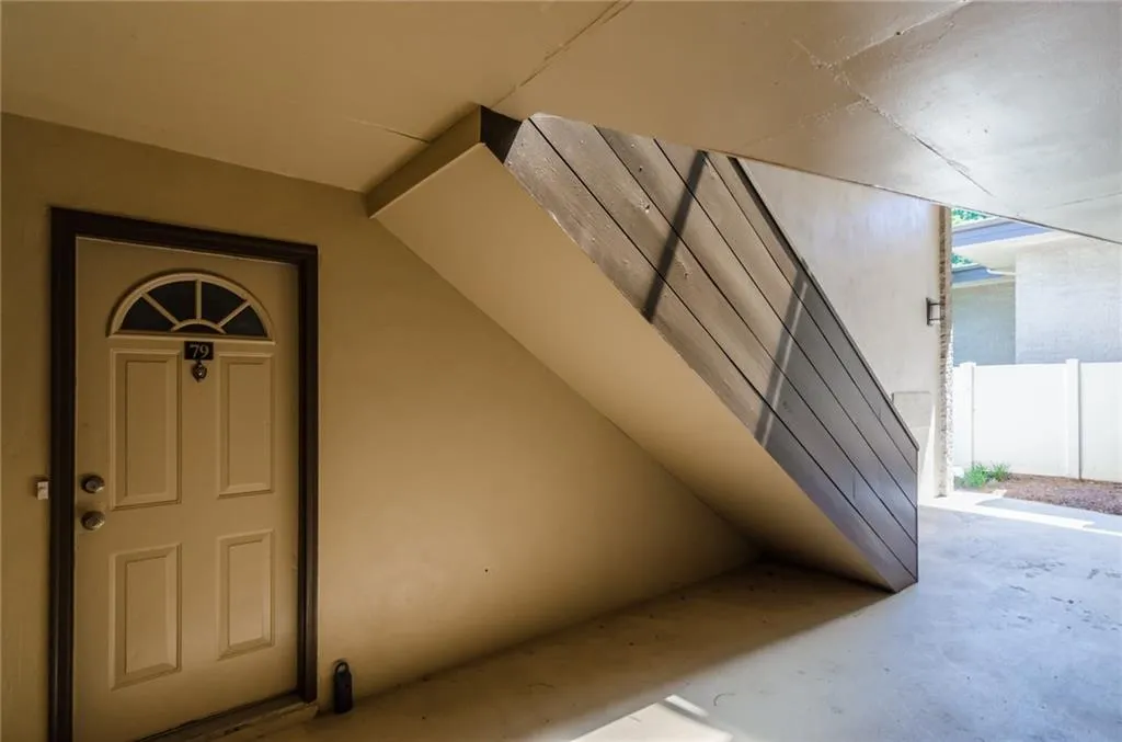 346 Carpenter Drive Unit 79, Atlanta, Georgia 30328, 3 Bedrooms Bedrooms, ,2 BathroomsBathrooms,Residential,Sold,346 Carpenter Drive Unit 79,5849643