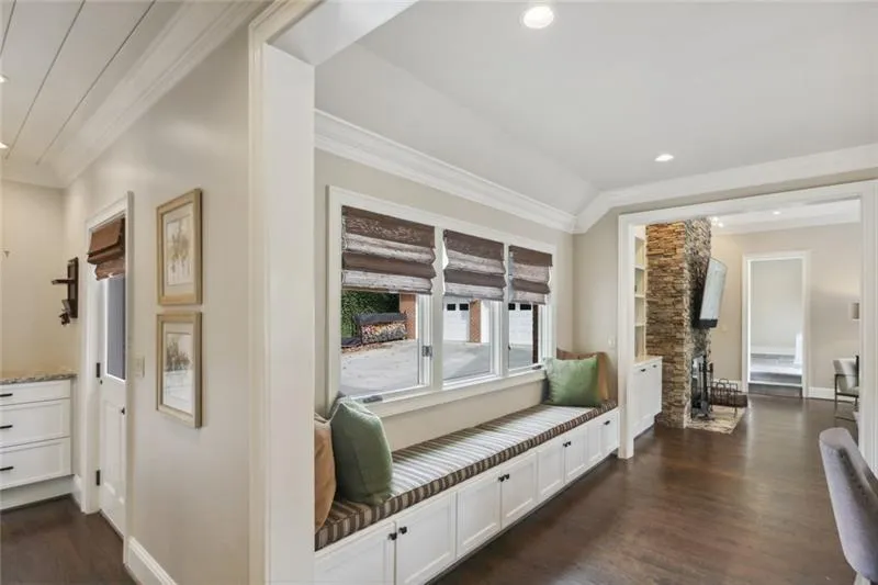 1496 Masters Club Drive, Sandy Springs, Georgia 30350, 5 Bedrooms Bedrooms, ,6 BathroomsBathrooms,Residential,Sold,1496 Masters Club Drive,7180122