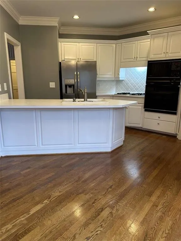 217 Spalding Gates Drive, Atlanta, Georgia 30328, 4 Bedrooms Bedrooms, ,3 BathroomsBathrooms,Residential,Sold,217 Spalding Gates Drive,7525043