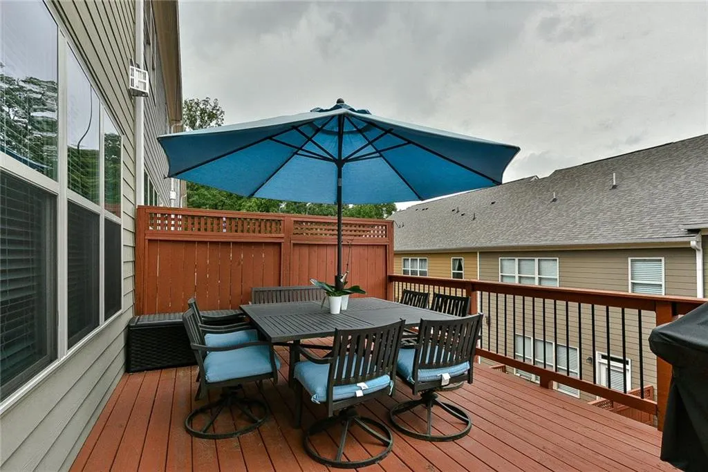 916 Acadiana Drive, Atlanta, Georgia 30328, 4 Bedrooms Bedrooms, ,3 BathroomsBathrooms,Residential,Sold,916 Acadiana Drive,6071056