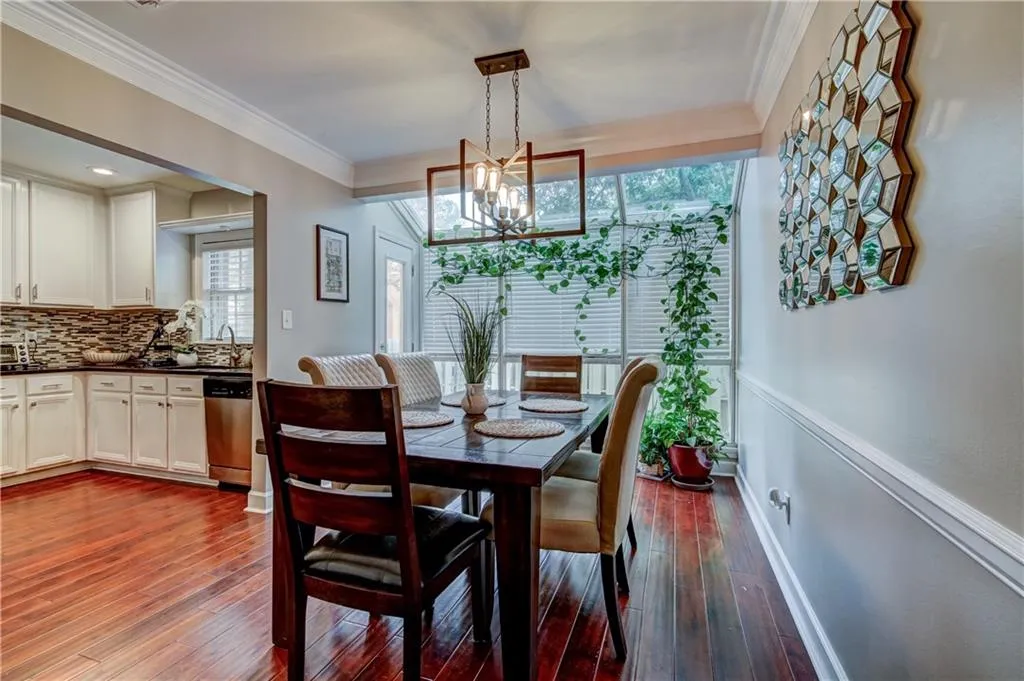 76 Mount Vernon Circle, Atlanta, Georgia 30338, 2 Bedrooms Bedrooms, ,2 BathroomsBathrooms,Residential,Sold,76 Mount Vernon Circle,5944812