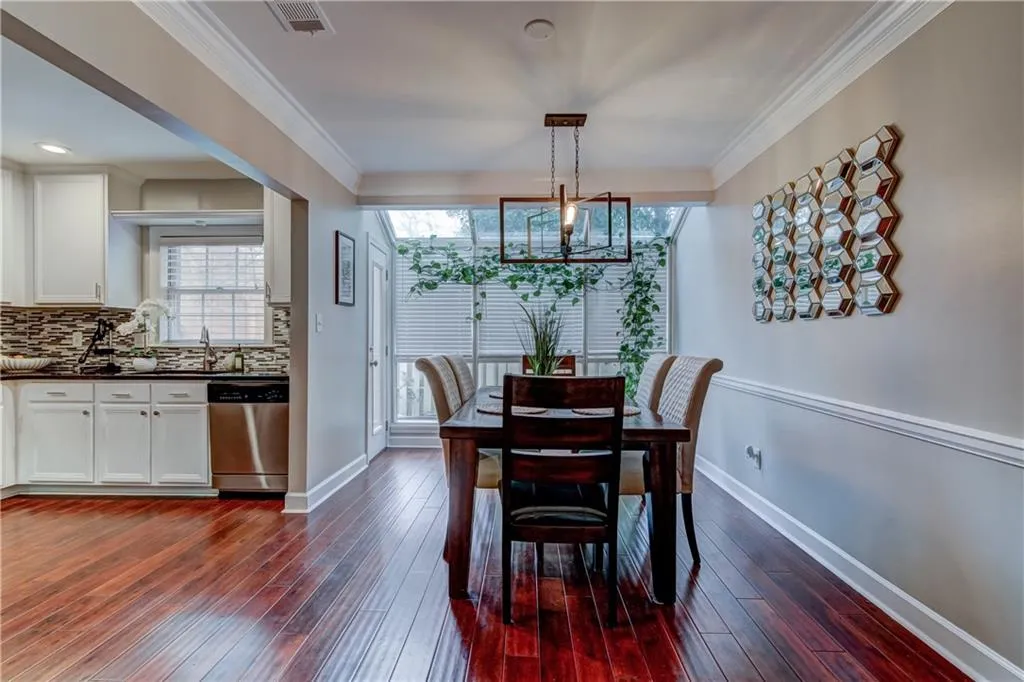 76 Mount Vernon Circle, Atlanta, Georgia 30338, 2 Bedrooms Bedrooms, ,2 BathroomsBathrooms,Residential,Sold,76 Mount Vernon Circle,5944812