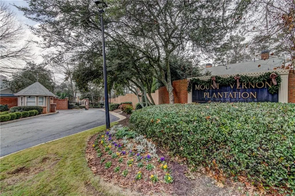 76 Mount Vernon Circle, Atlanta, Georgia 30338, 2 Bedrooms Bedrooms, ,2 BathroomsBathrooms,Residential,Sold,76 Mount Vernon Circle,5944812