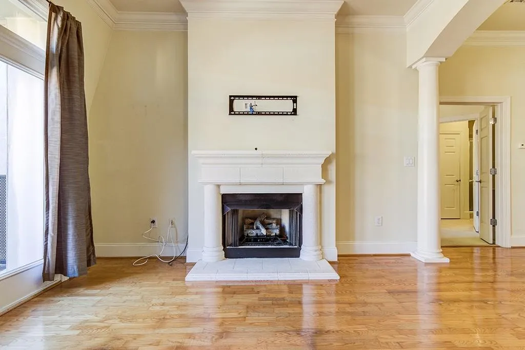 560 Dutch Valley Road Ne Unit 406, Atlanta, Georgia 30324, 1 Bedroom Bedrooms, ,1 BathroomBathrooms,Residential,Sold,560 Dutch Valley Road Ne Unit 406,5781197