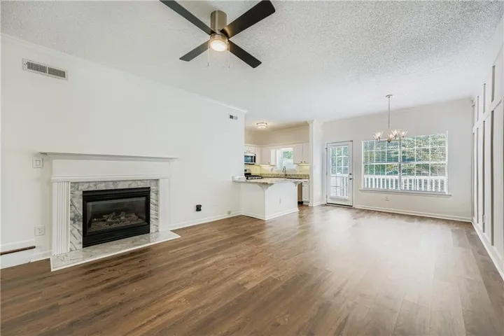 404 Las Brasis Court, Peachtree City, Georgia 30269